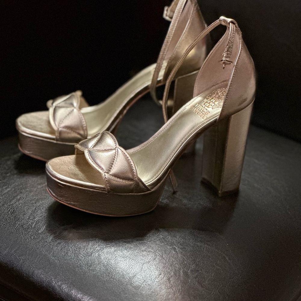 Mahgs Platform Sandals